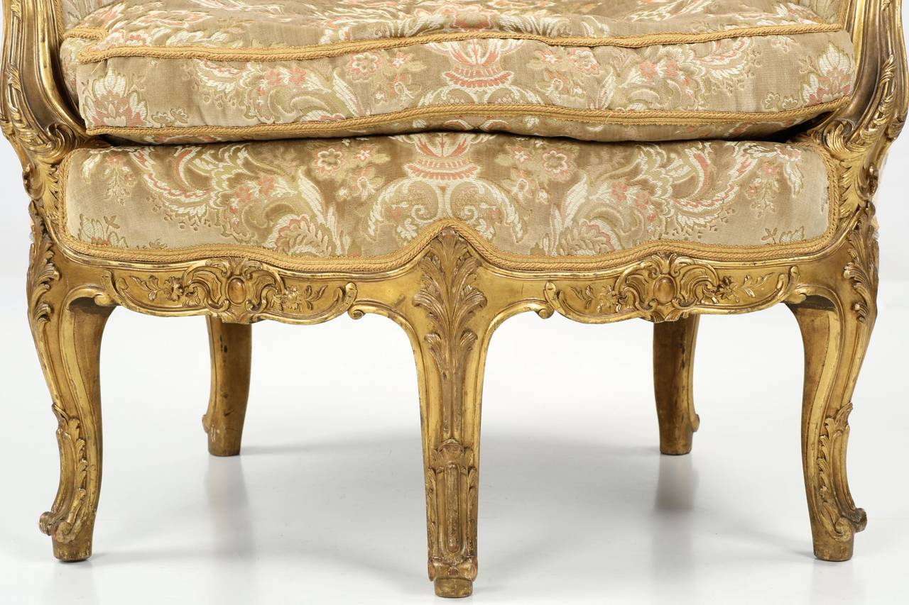 Louis XV Style Carved Giltwood Antique Bergere Armchair, circa 1870 3