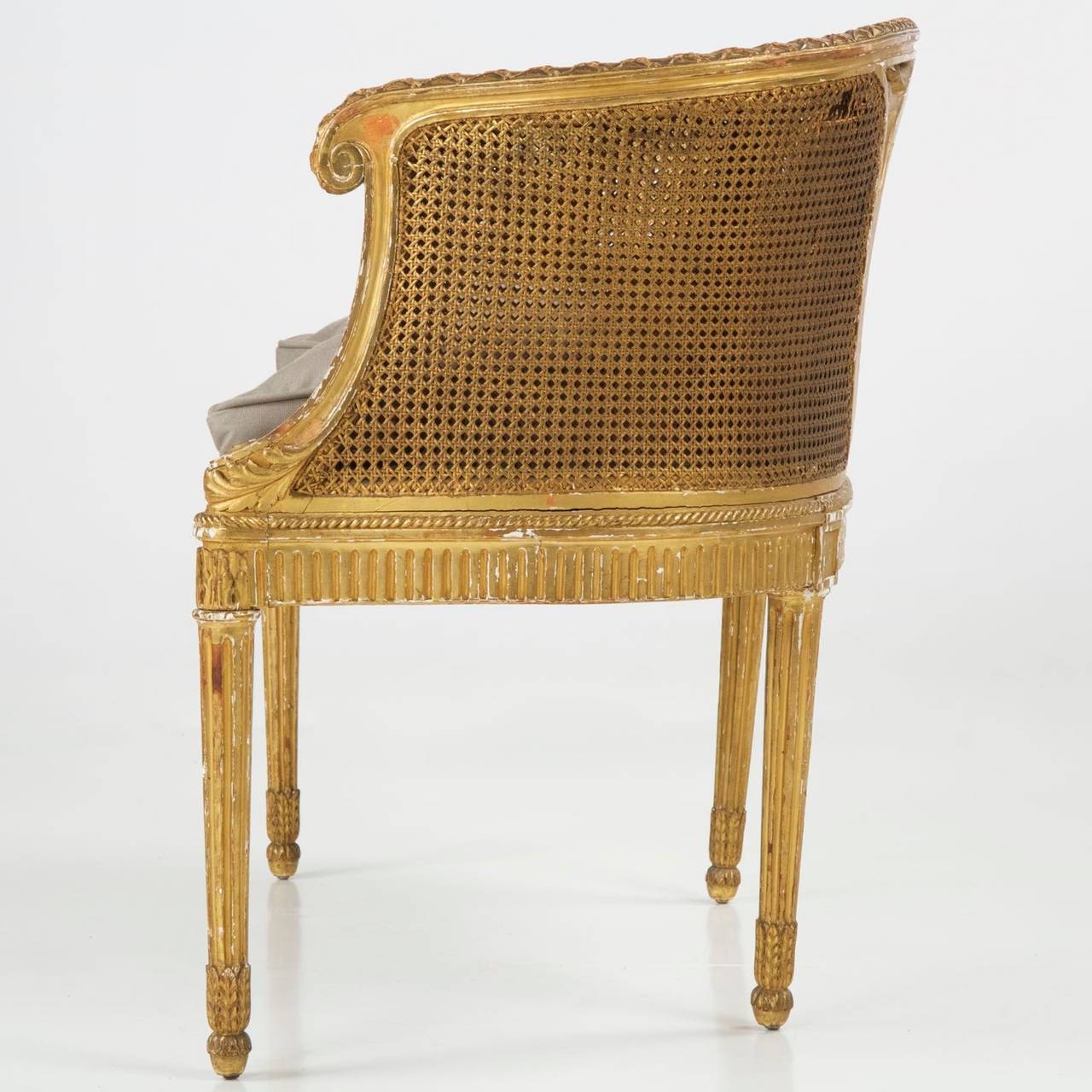 20th Century Small French Louis XVI Style Giltwood Upholstered Settee or Marquise c. 1900