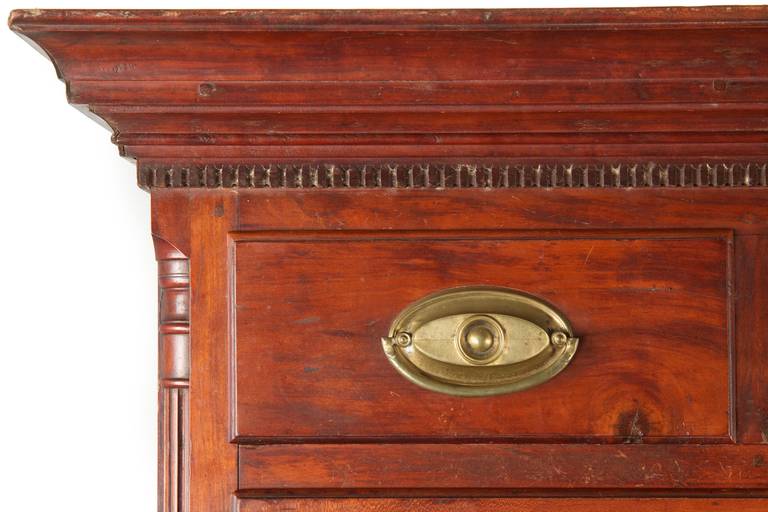 Fine American Pennsylvania Chippendale Cherry Tall Chest of Drawers c. 1790-1810 In Excellent Condition In Shippensburg, PA