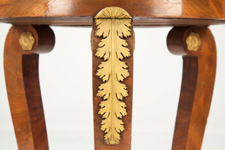 19th Century French Empire Antique Jardinière Plant Stand In Good Condition In Shippensburg, PA