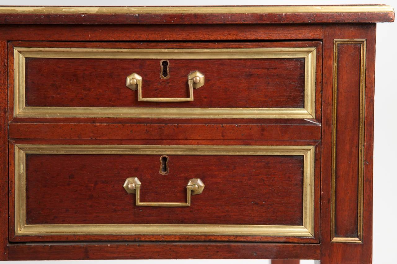 French Brasahogany Antique Bureau Plat Desk Early 20th French Brasahogany Antique Bureau Plat Desk Early 20th Century For 2