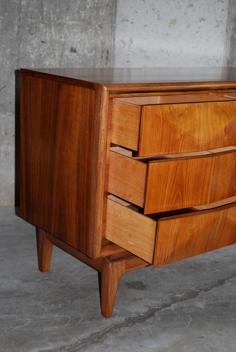 Mid-20th Century Diamond Front Chest of Drawers in the Kagan Style