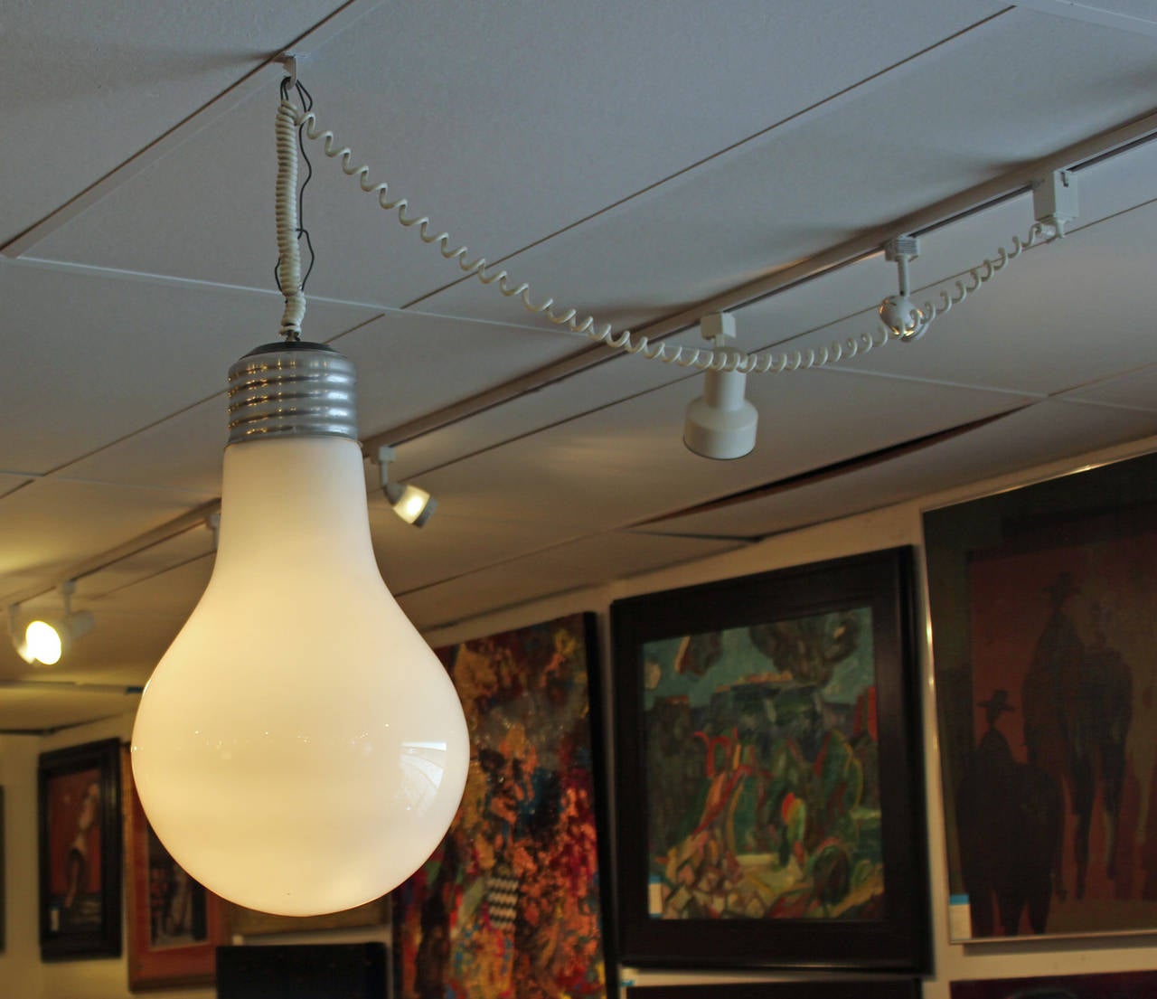 Oversized light bulb pendant. In excellent vintage condition.