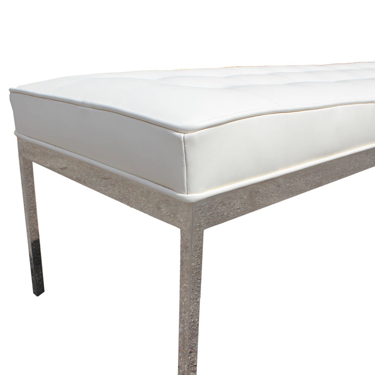 Luxe White Spinneybeck Leather and Chrome Bench In Excellent Condition In Houston, TX