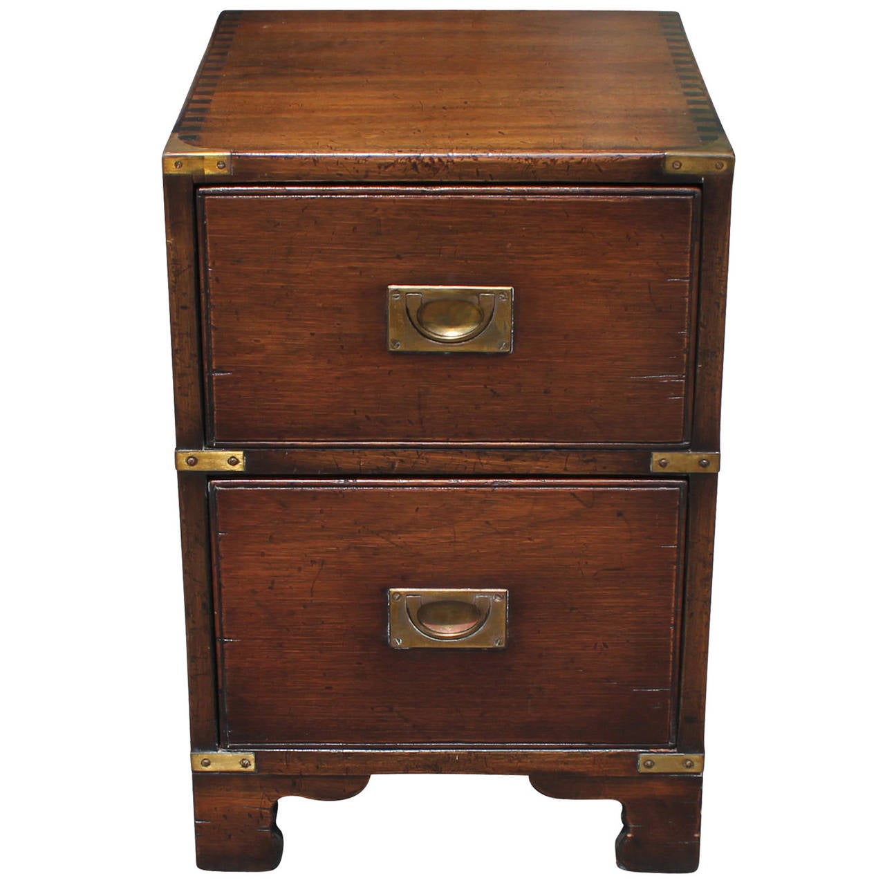 Pair of lovely campaign chest style nightstands or bedside tables. Circa 1900 these campaign chest are superb quality. Dovetailed top adds visual interest.