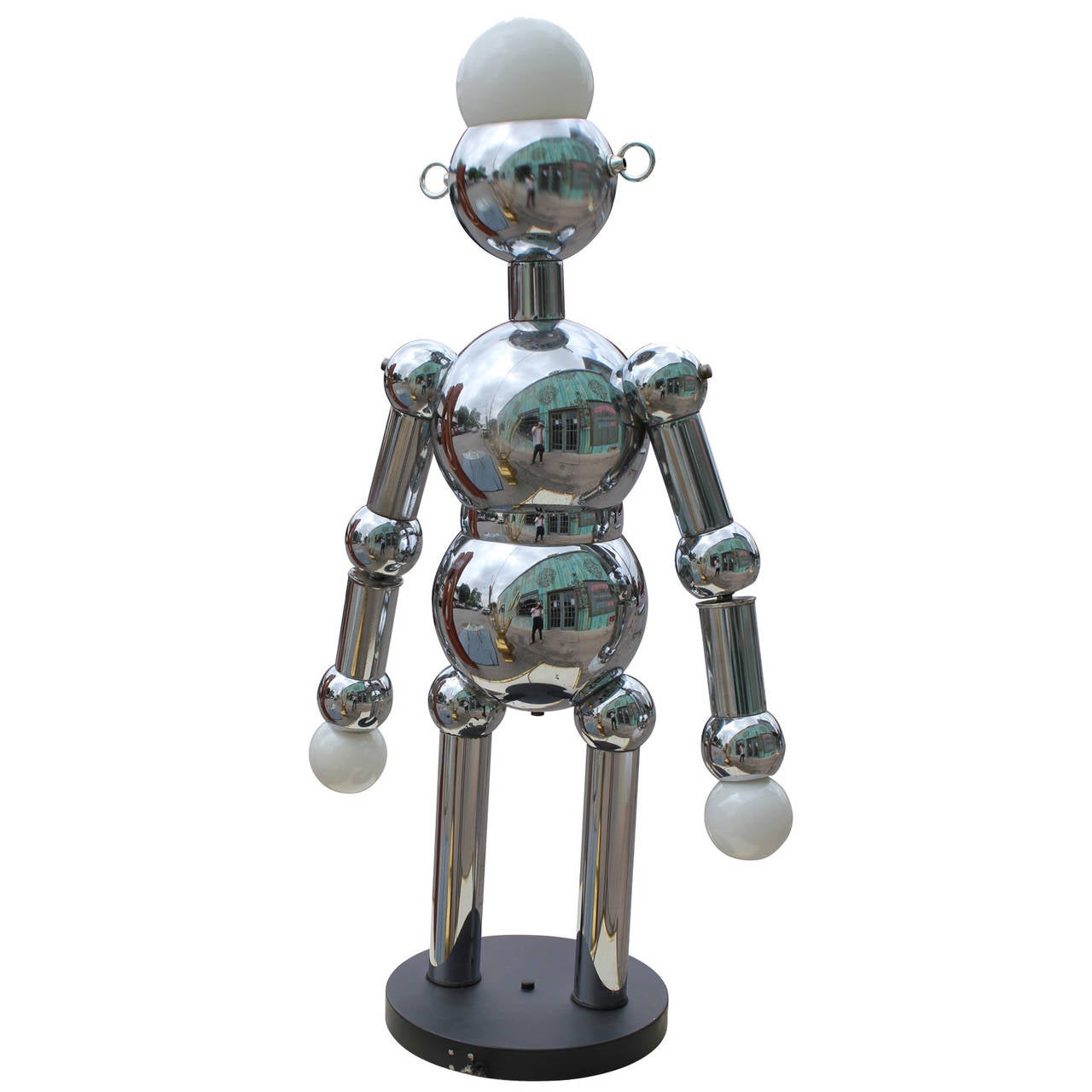Torino Chrome Robot in the largest size. Robot is in nice vintage condition with light wear to the metal.