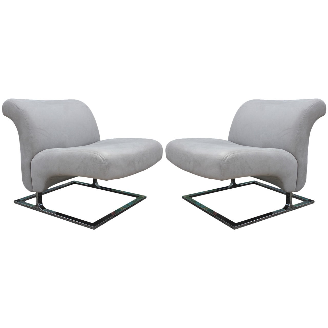Elegant Chrome and Grey Suede Cantilevered Lounge Chairs Saporiti Style