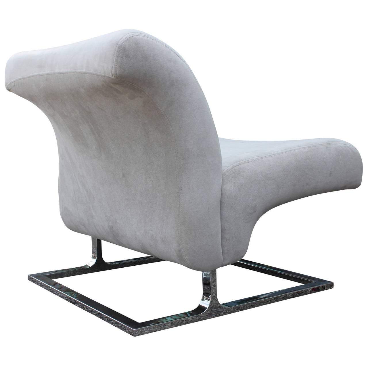 Italian Elegant Chrome and Grey Suede Cantilevered Lounge Chairs Saporiti Style