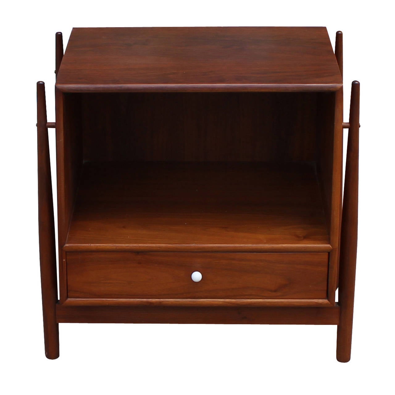 Kipp Stewart and Stewart McDougall for Drexel Walnut Nightstand. In excellent condition