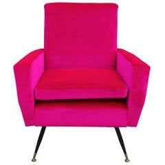 Incroyable chaise longue italienne en velours rose vif