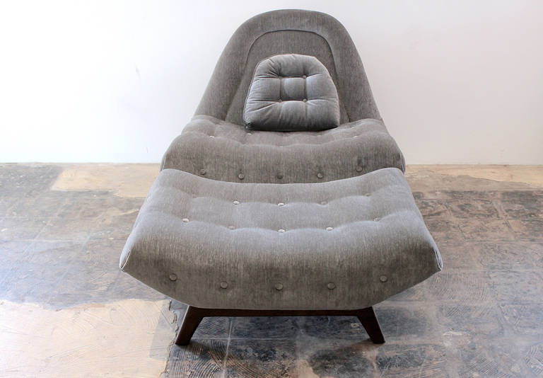 American Sculptural Gondola Lounge Chair with Ottoman in the Manner of Adrian Pearsall