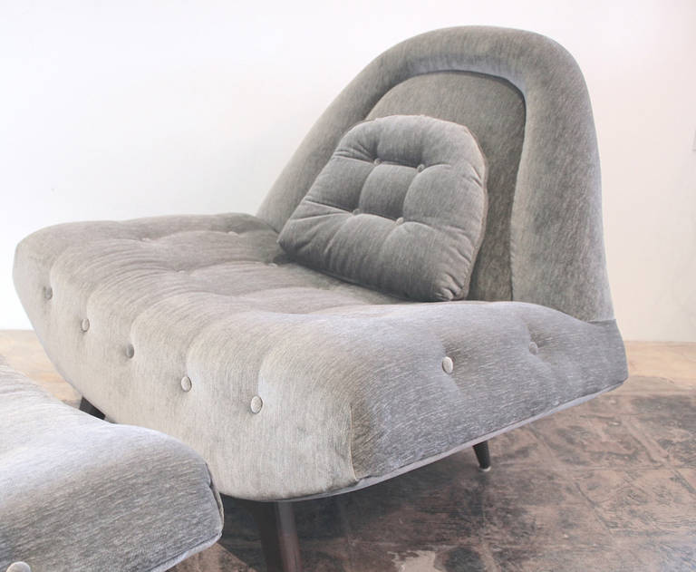 Mid-20th Century Sculptural Gondola Lounge Chair with Ottoman in the Manner of Adrian Pearsall