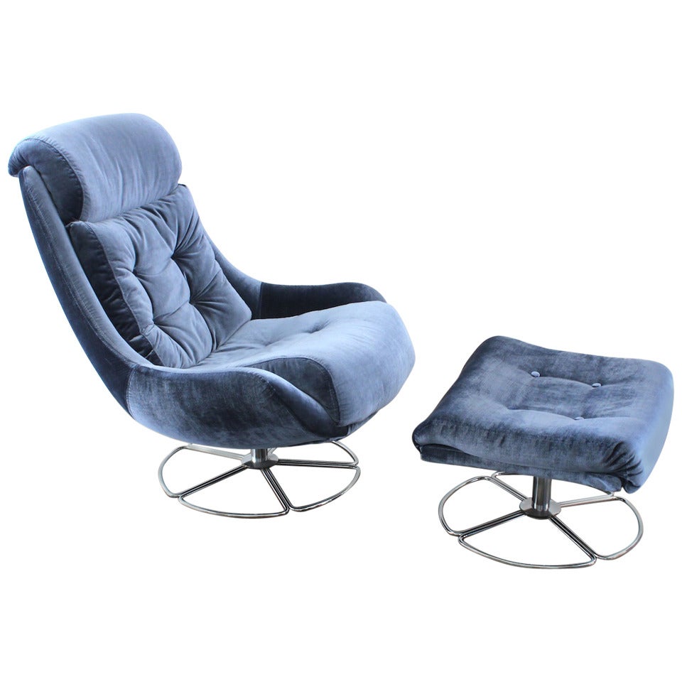 Luxurious Space Age Velvet Lounge Chair with Ottoman
