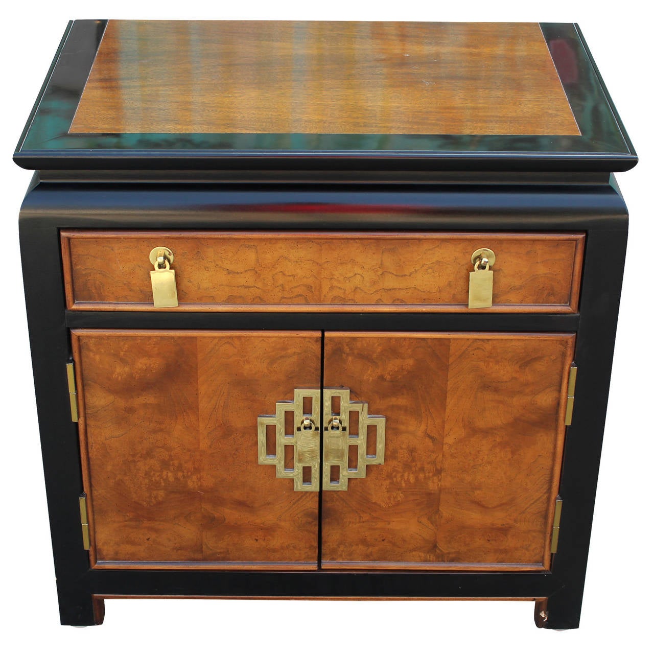 American Pair of Two-Tone and Brass Ming Style Night Stands by Century