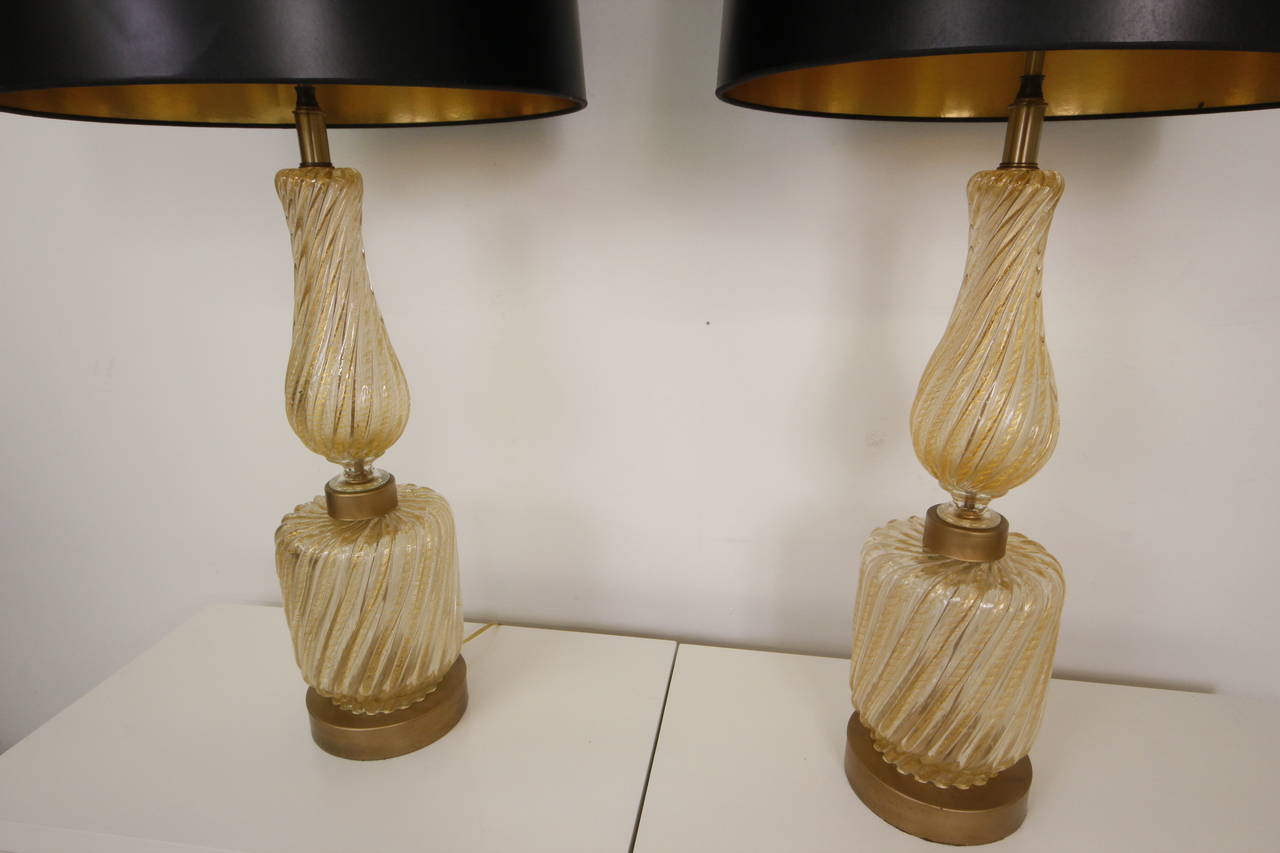 Mid-Century Modern Phenomenal Pair of Avventurina Handblown Gold Murano Table Lamps For Sale