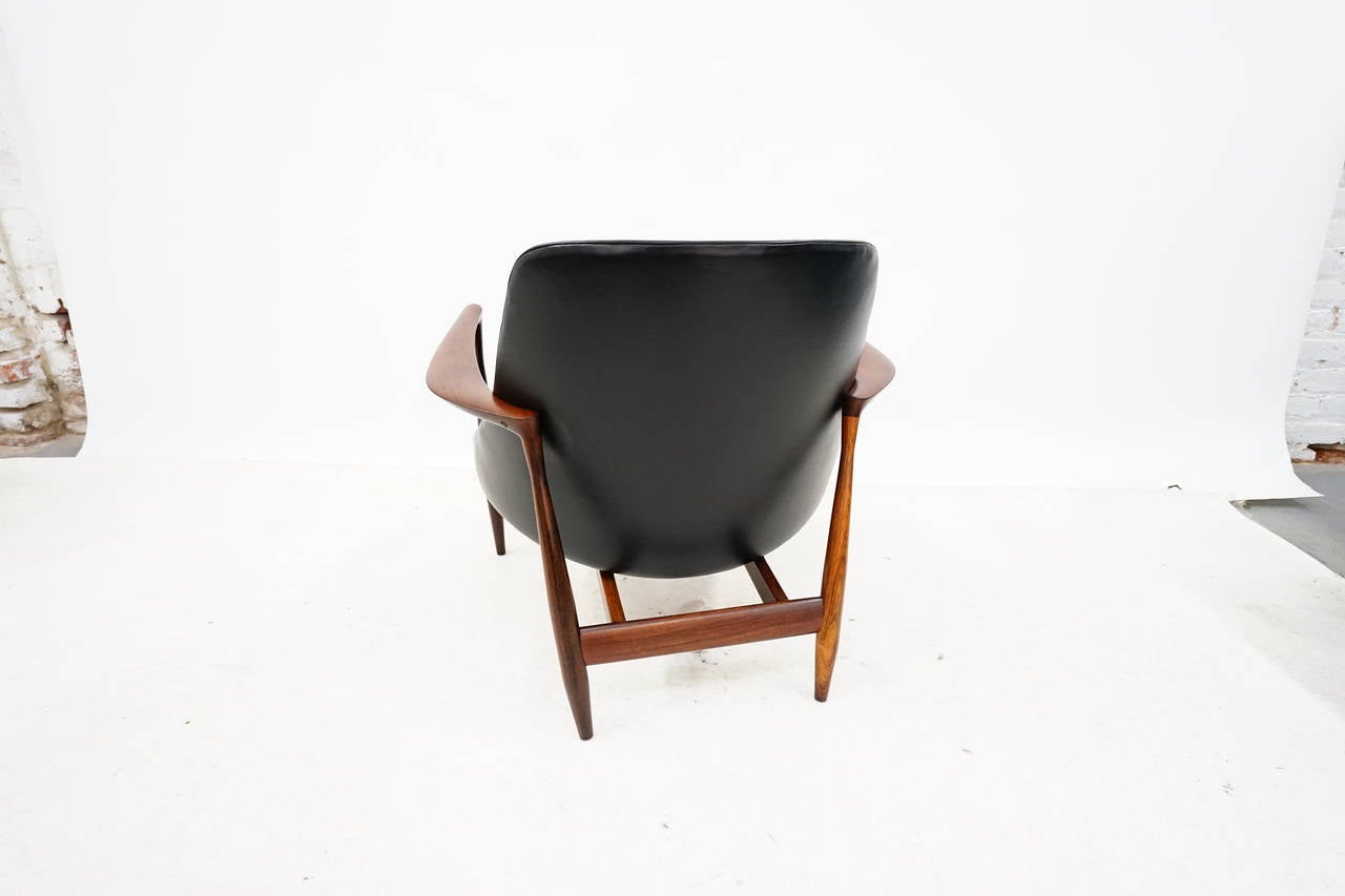 Scandinavian Modern Rare Original Rosewood Elizabeth Chair by Ib Kofod-Larsen For Sale