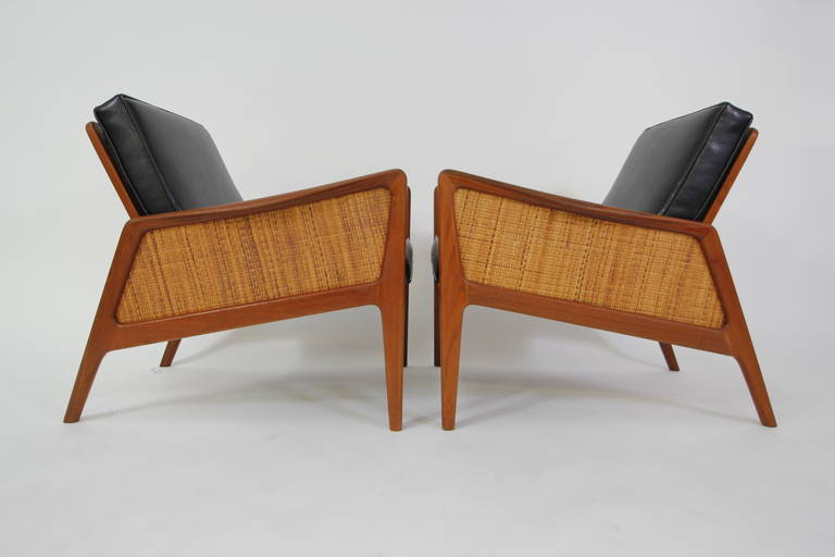 Rare Lounge Chairs by Peter Hvidt & Orla Molgaard Nielsen, FD 151 In Excellent Condition In Los Angeles, CA