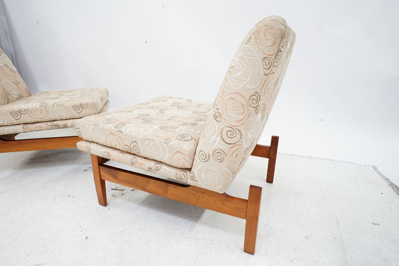 Mid-Century Modern Floating Slipper Chairs by Jens Risom In Excellent Condition For Sale In Los Angeles, CA