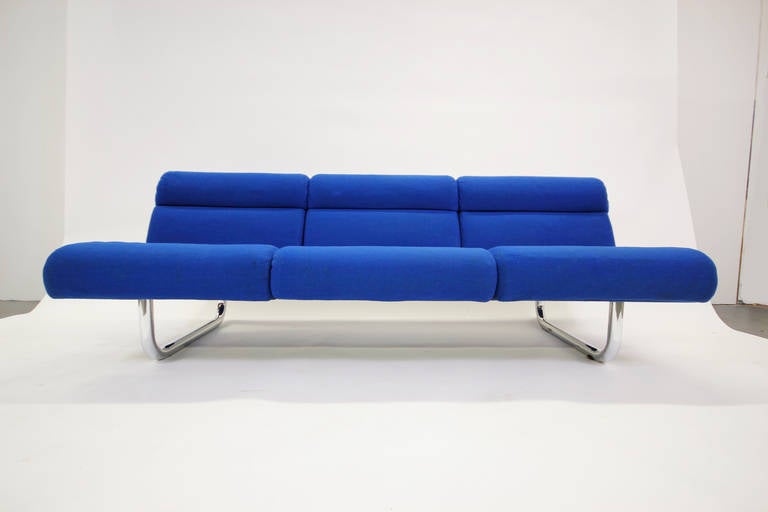 Stunning 1970s waterfall sofa floating on thick chrome tube with nubby knoll upholstery. Very heavy solid piece