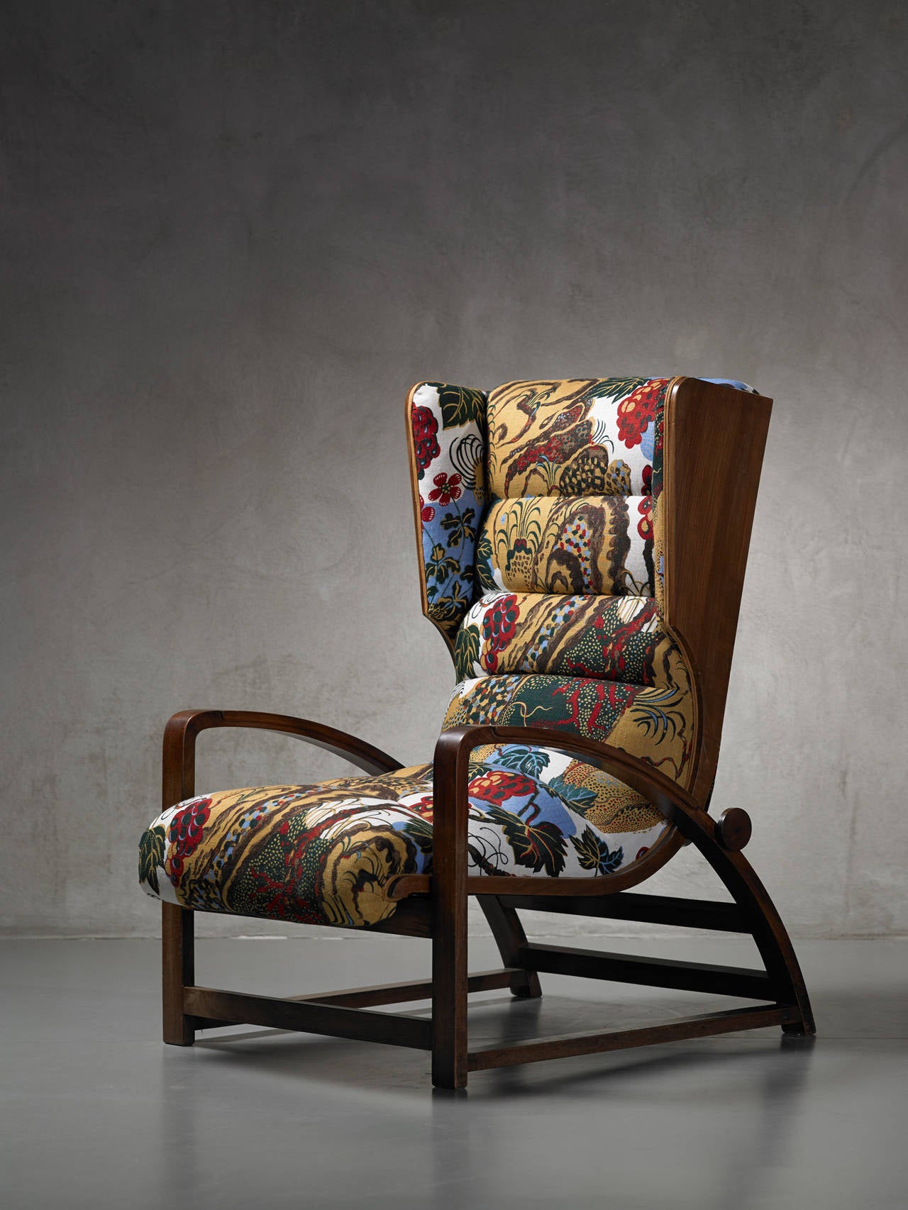 Armchair by Ico Parisi, Gio Ponti, Gianfranco Frattini
Italy, 1945
walnut and walnut veneer, fabric Cave designed by Josef Frank