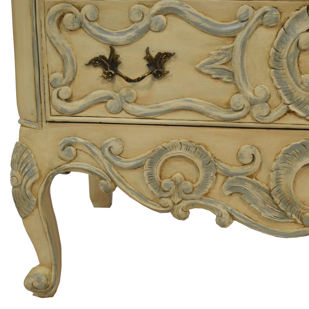 20th Century French Provincial Commodes For Sale