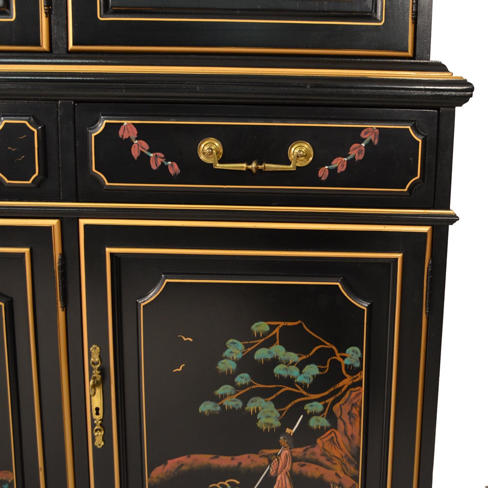 Chinoiserie Black Lacquered Breakfront Cabinet 3