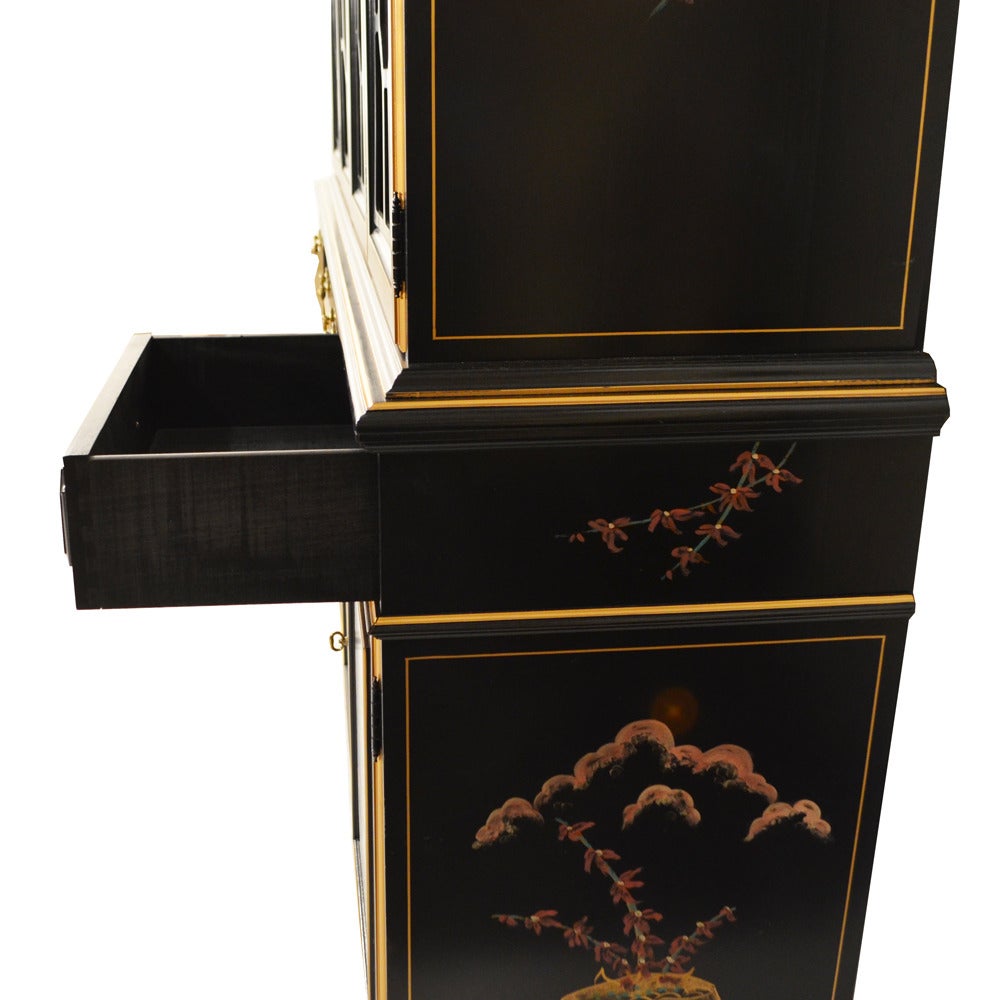Chinoiserie Black Lacquered Breakfront Cabinet 4