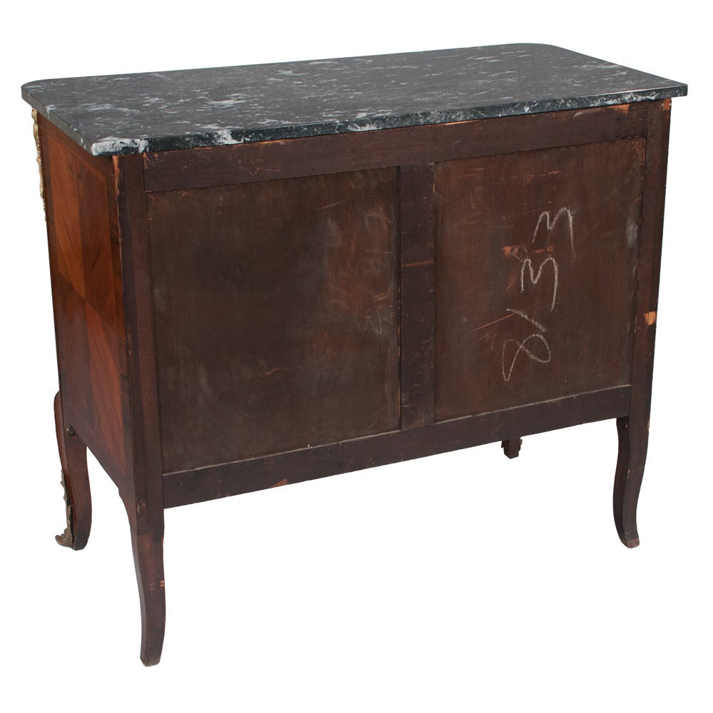 Early 20th Century Louis XVI Style Kingwood Commode For Sale