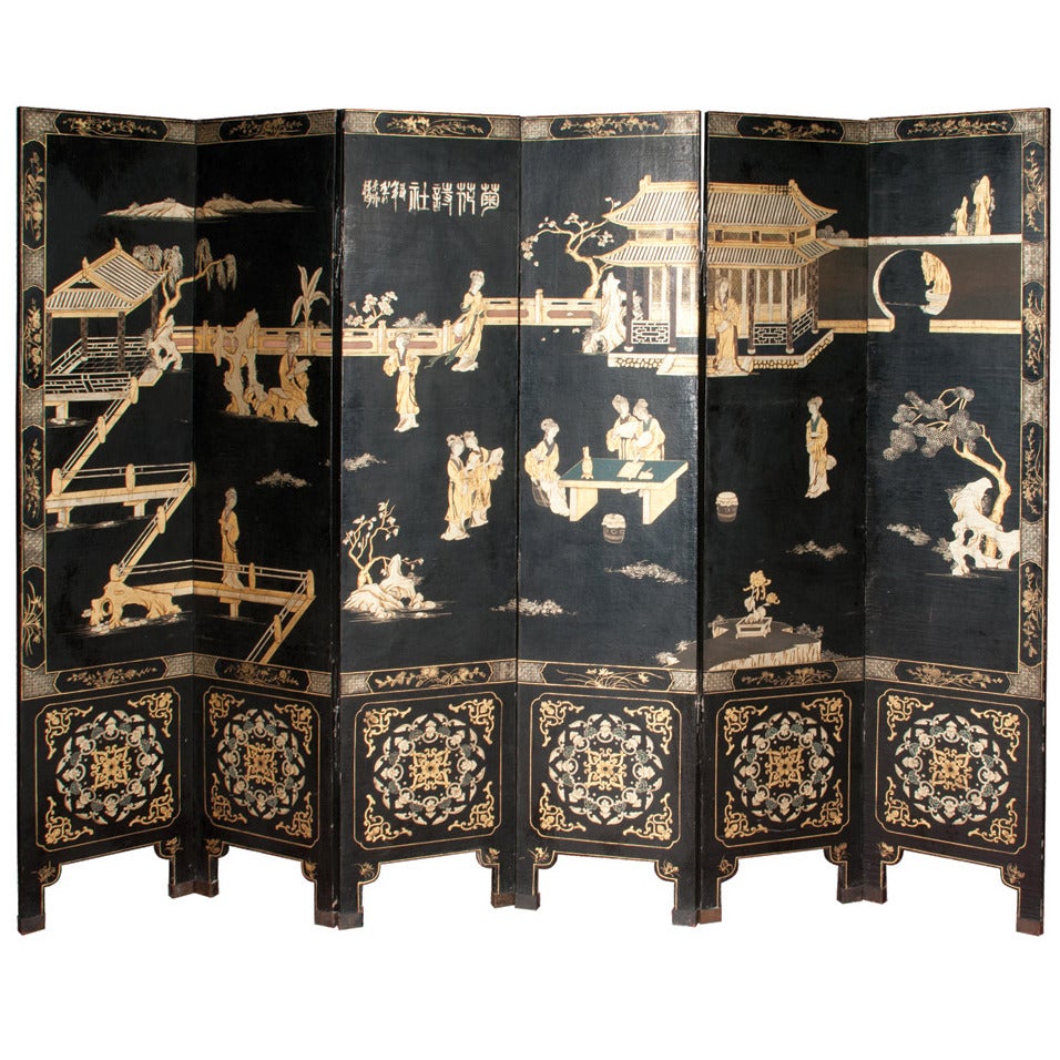 Chinese Lacquered Screen For Sale