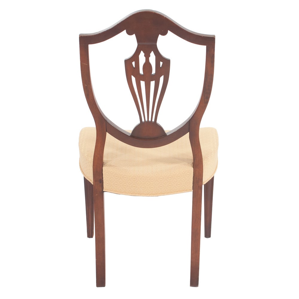 Set of 6 Sheraton-Style Dining Chairs For Sale 4