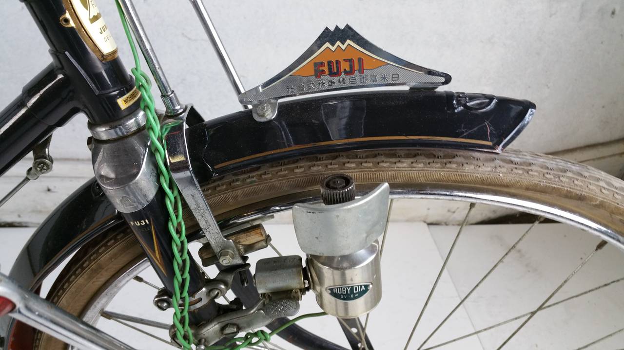 Cast Rare 1952 Fuji brake-rod Roadster,     N O S   Nichibel Fuji For Sale