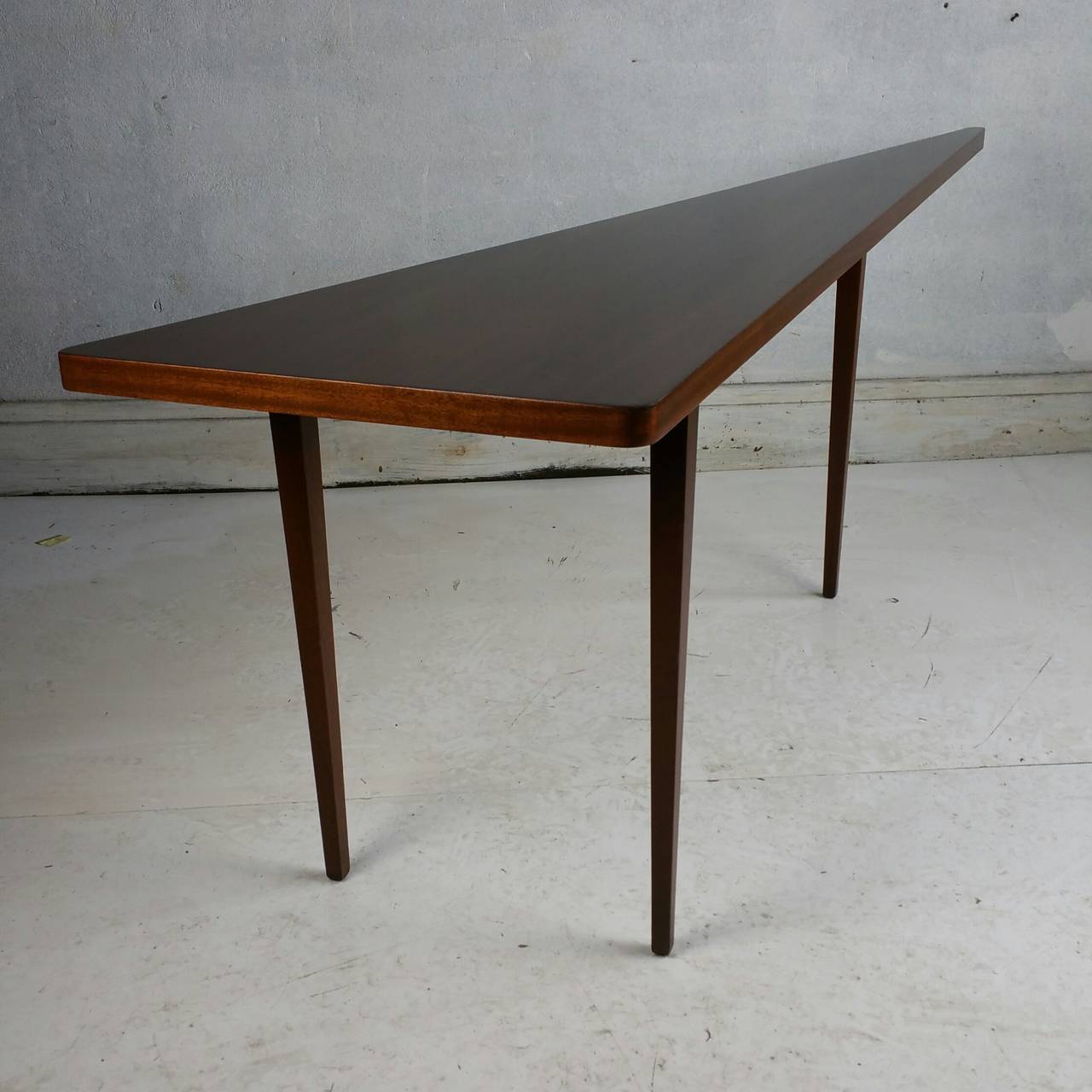 wedge shaped table