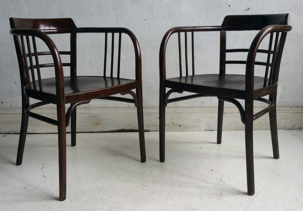 Classic Pair of Early Thonet Armchairs in the Manner of Otto Wagner, circa 1912 In Good Condition In Buffalo, NY