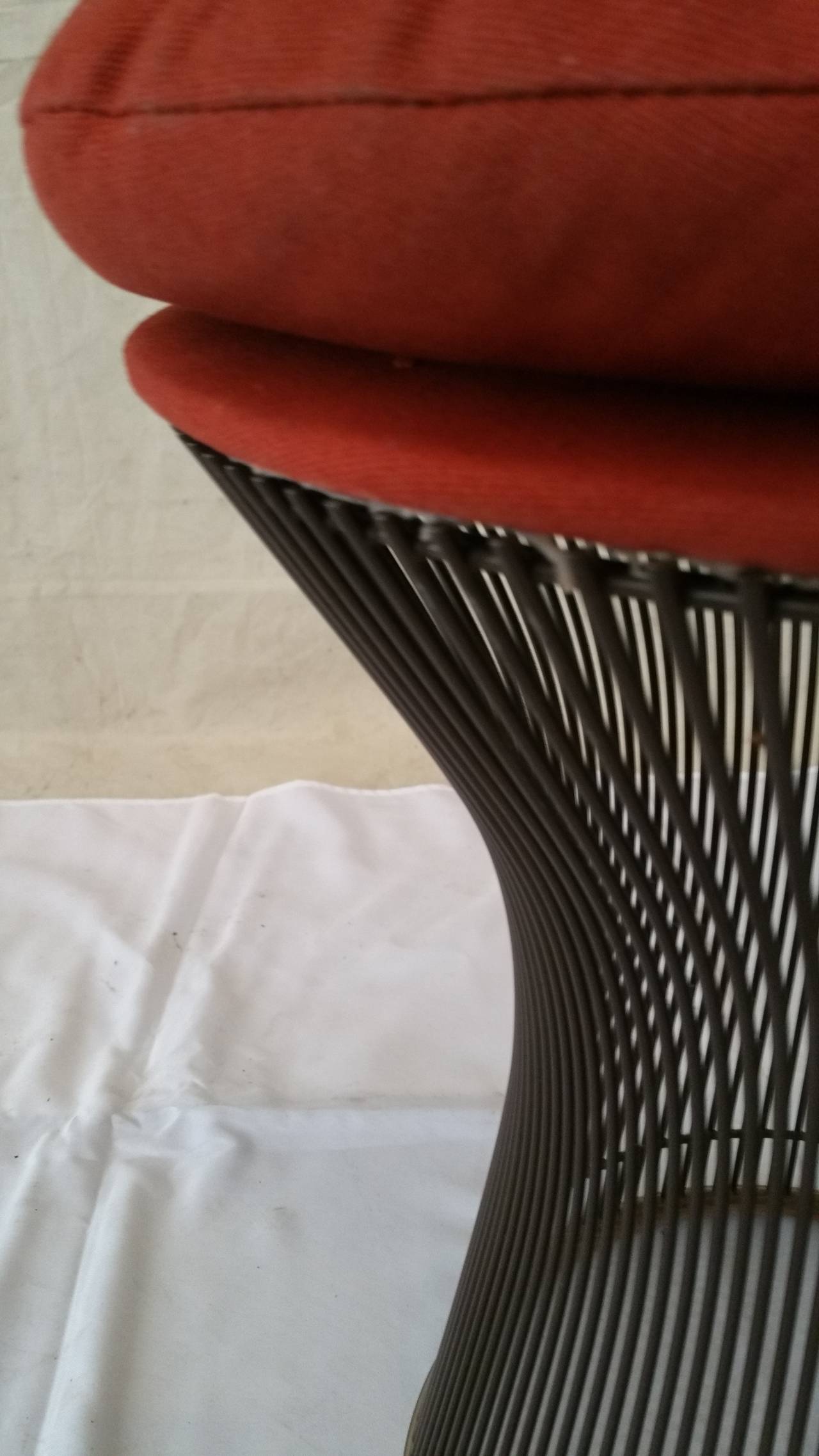 Mid-Century Modern Wire Stool by Warren Platner for Knoll Italy