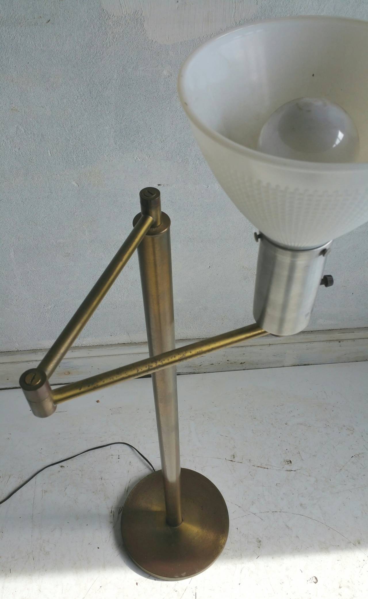 American Early 1930s Bauhaus Swing-Arm Floor Lamp by Walter Von Nessen for Nessen Studios
