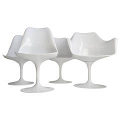 Early Set of Four Eero Saarinen for Knoll Tulip Dining Chairs, 1960s