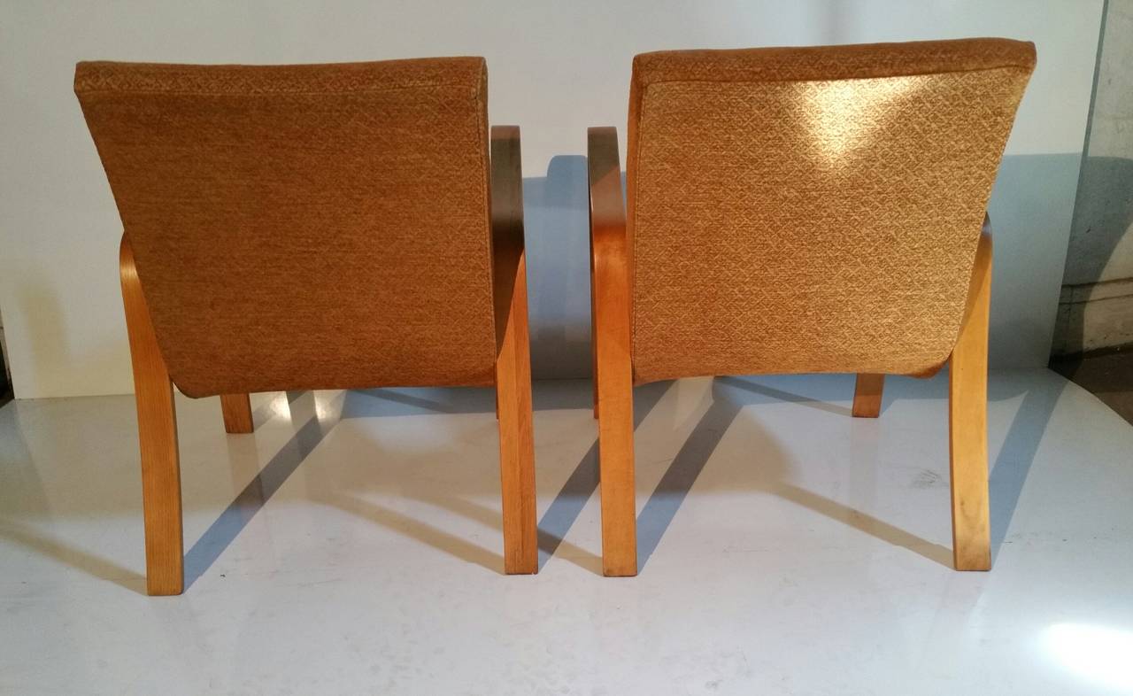 Pair of Classic Thonet Bentwood Modernist Lounge Chairs 2