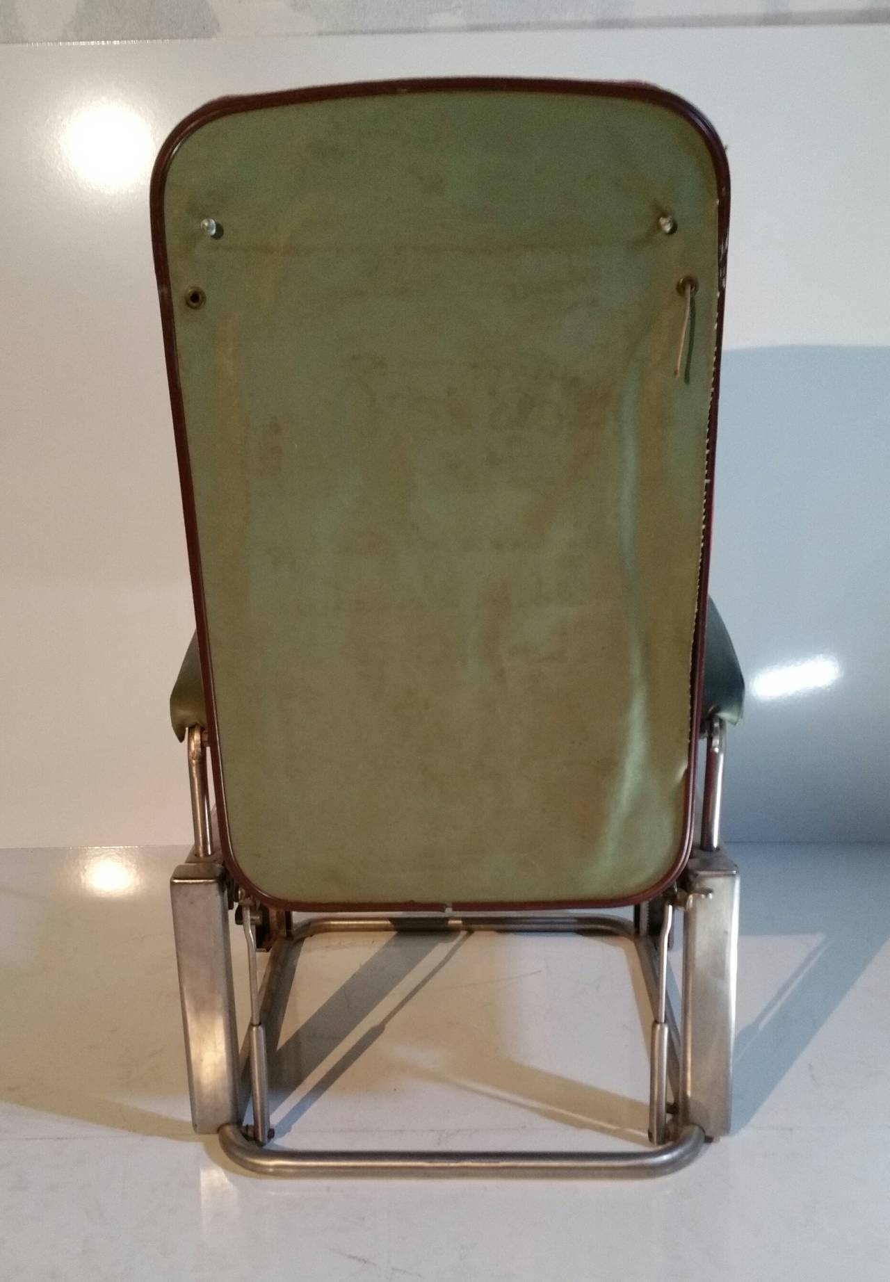 Henry Dreyfuss Industrial or Machine Age Lounge Chair for Pullman Train In Good Condition In Buffalo, NY