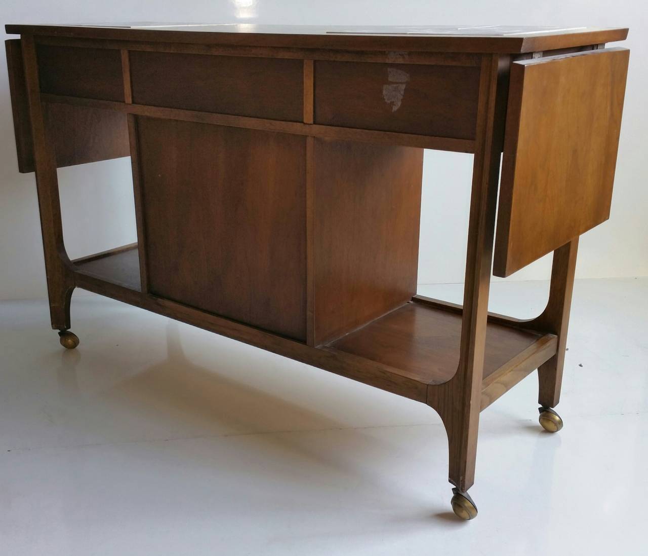 Mid-Century Modern Broyhill Brasilia Walnut and Tile Serving or Bar Cart by Oscar Niemeyer
