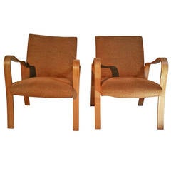 Pair of Classic Thonet Bentwood Modernist Lounge Chairs