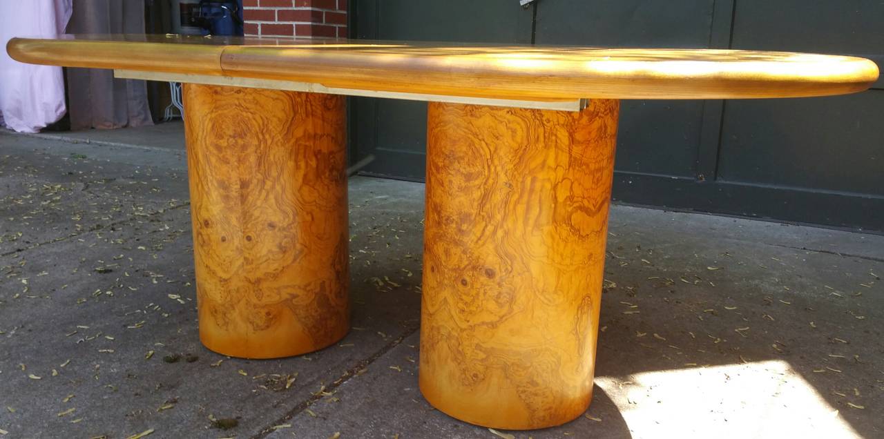 Modernist Large Burl Olivewood Dining Table by Henredon In Good Condition In Buffalo, NY