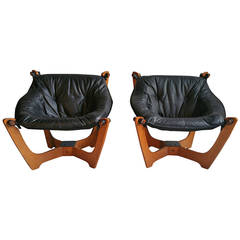 Pair of Retro Danish Mid-Century Modern Møbler Luna Leather Sling Chairs