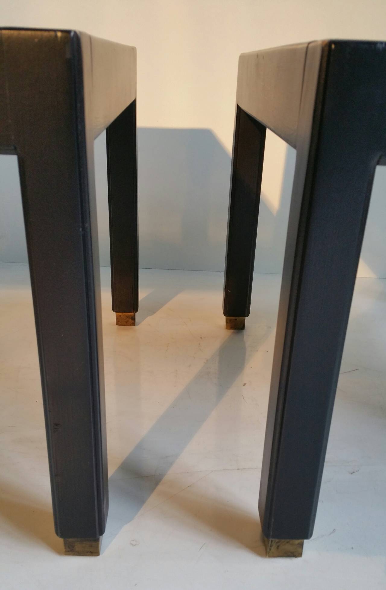 20th Century Pair of Modernist Black Lacquer and Walnut Side Tables or Stands