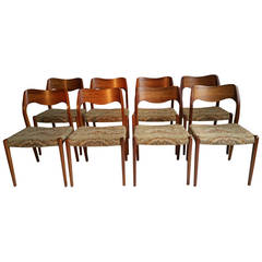 Set of Eight Danish Dining Chairs Model 71 by Niels Moller in Rosewood