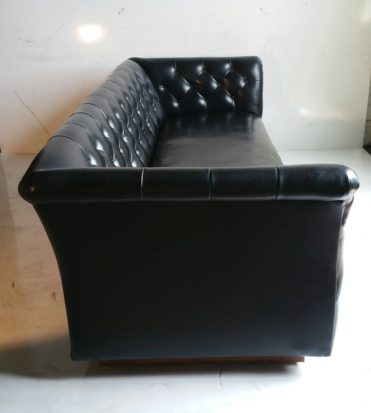 Mid-Century Modern Modernist Even-Arm Tufted Sofa by Thayer Coggin