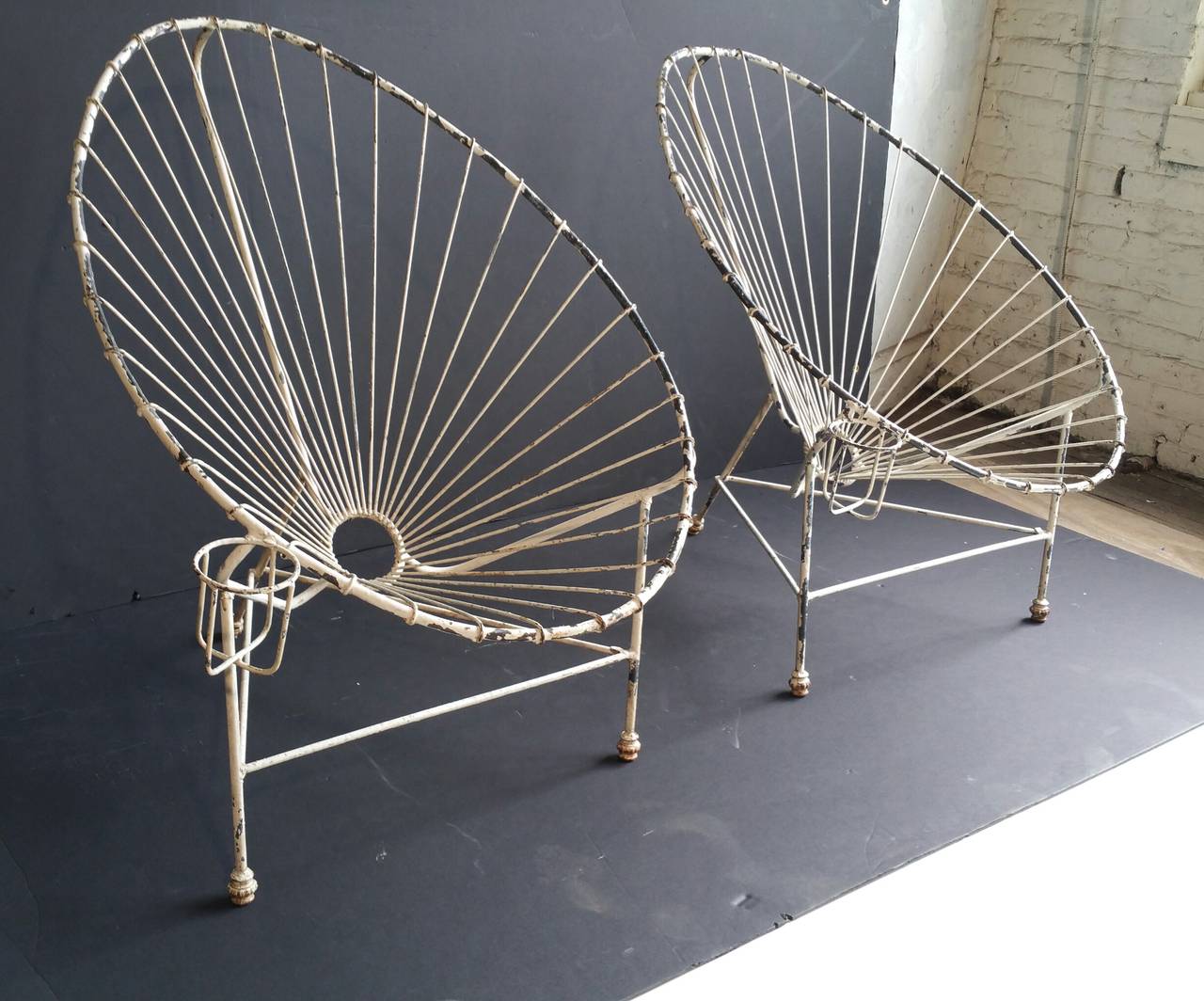 Wrought Iron Pair of Modernist Wire Iron Garden Chairs, Manner of Mathieu Matégot