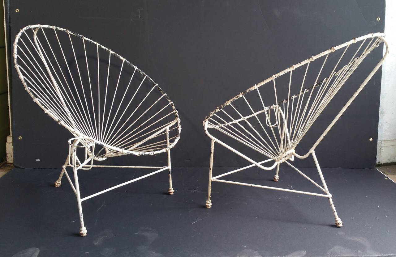Pair of Modernist Wire Iron Garden Chairs, Manner of Mathieu Matégot 2