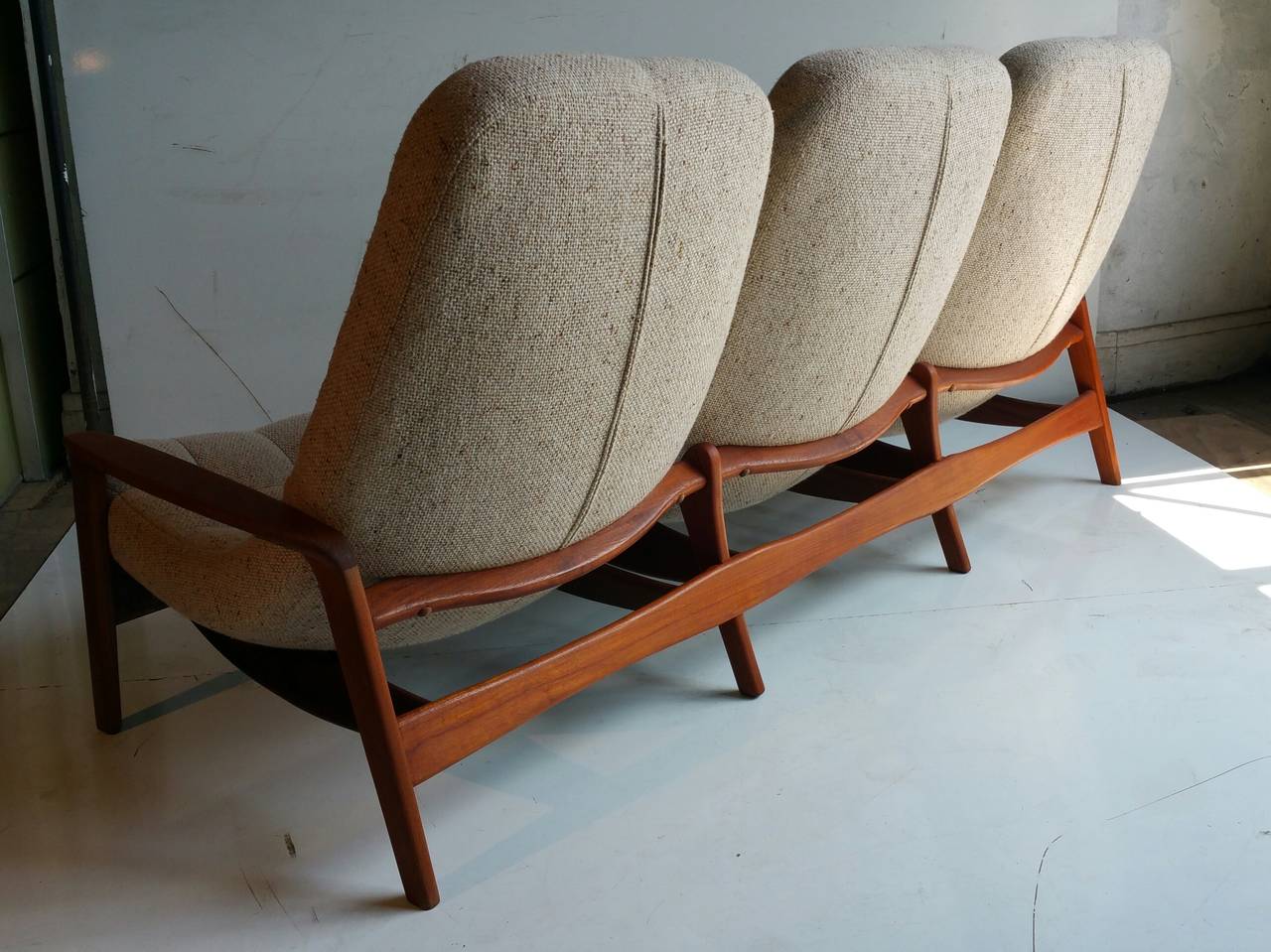 Teak Floating Egg Sofa by R. Huber & Co Mid-Century Danish In Good Condition In Buffalo, NY