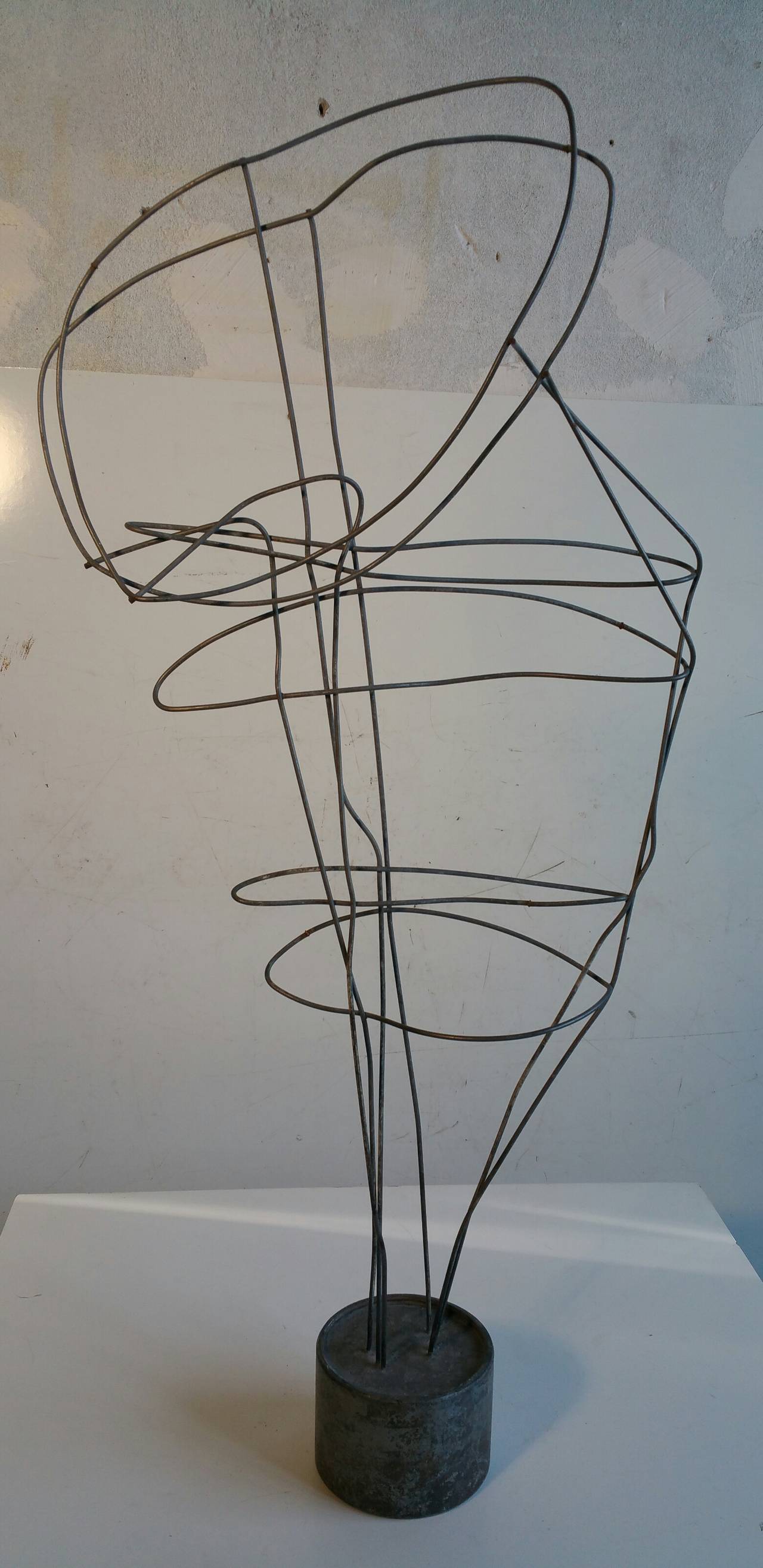 abstract wire sculpture