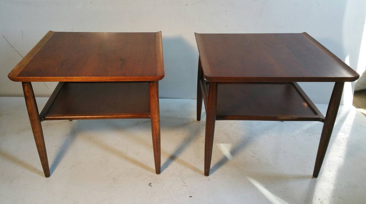 baumritter furniture side table